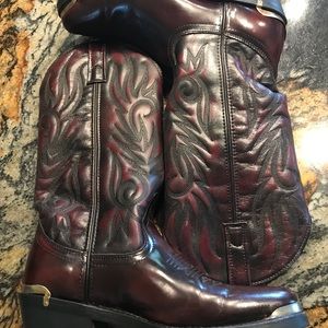 Laredo men's cowboy boot with metal toe plate